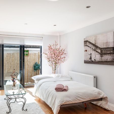 Exceptional 2 Bed Boutique Home In Mill Hill Exterior photo