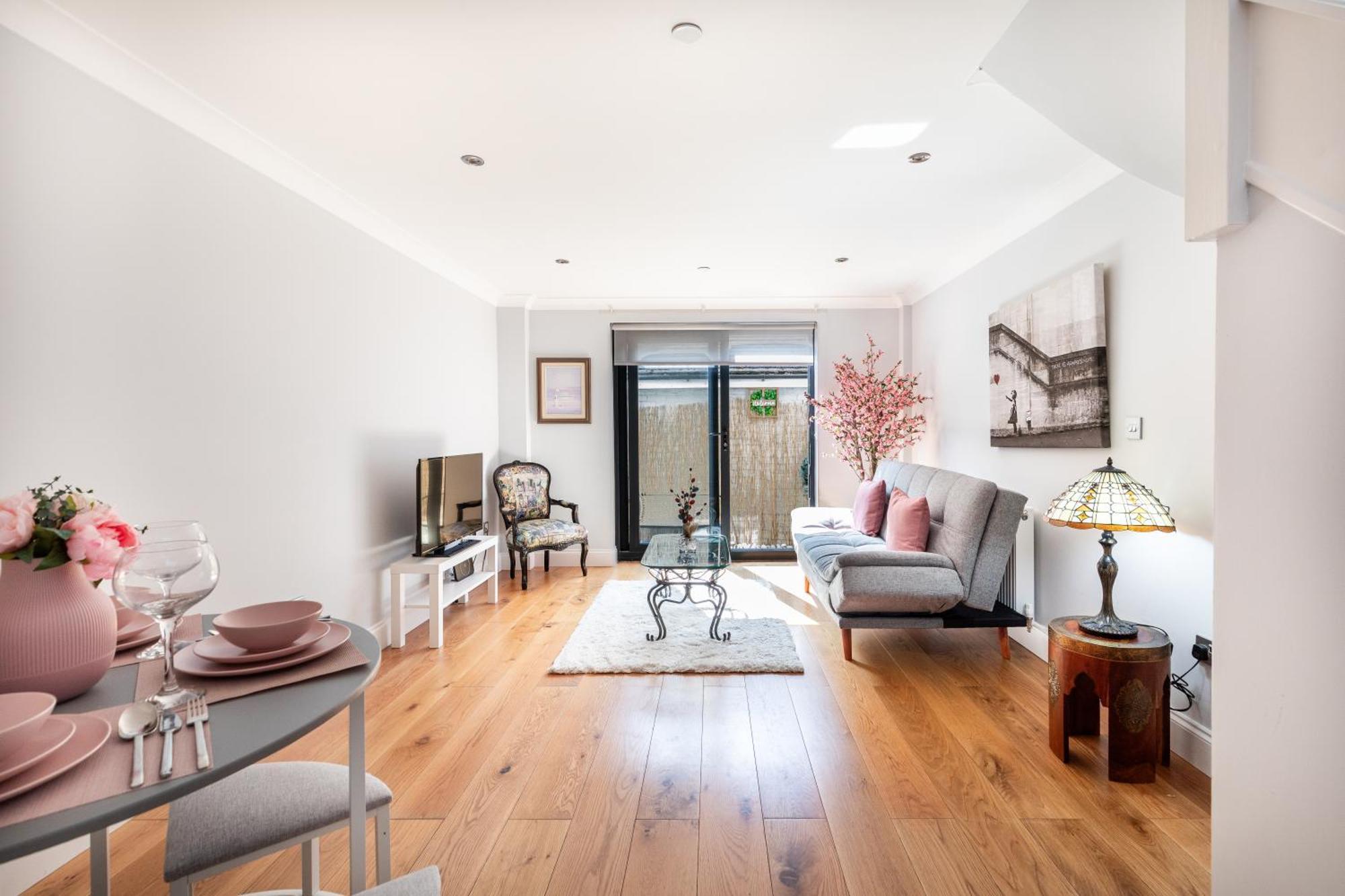 Exceptional 2 Bed Boutique Home In Mill Hill Exterior photo